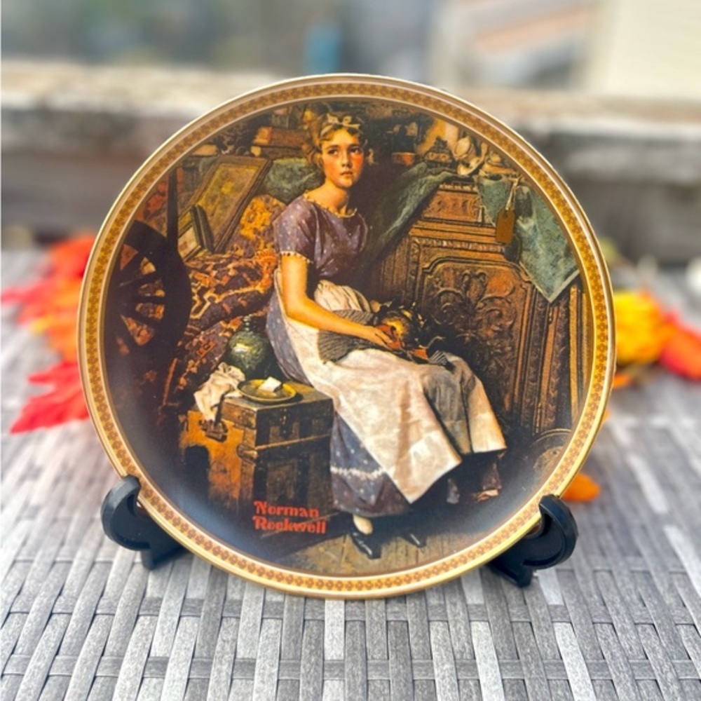 Norman Rockwell “Dreaming in the Attic” Rediscovered Women collector plate #1​​